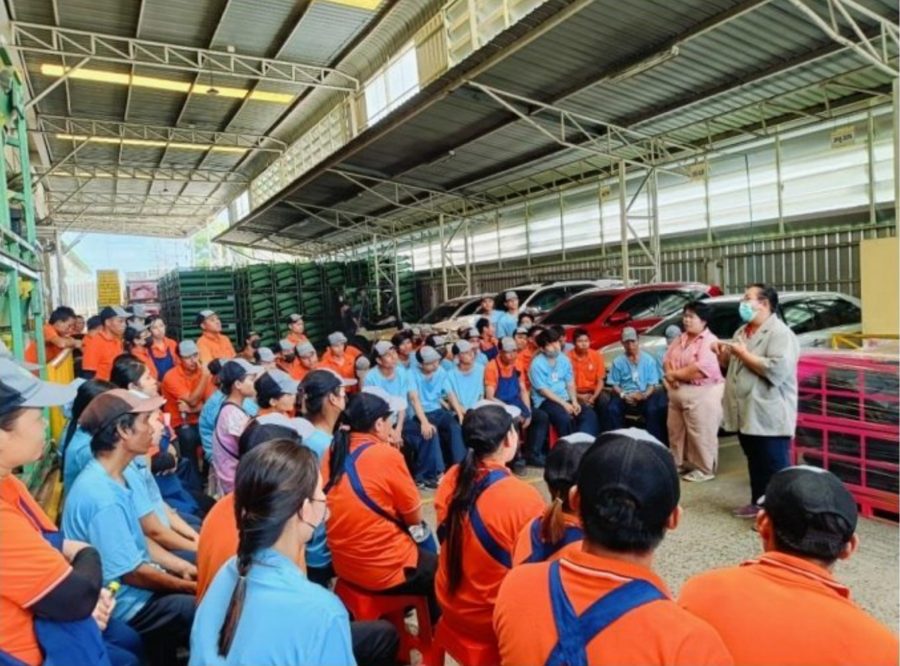 ทีมประสานงานพบพนักงานหน้างาน